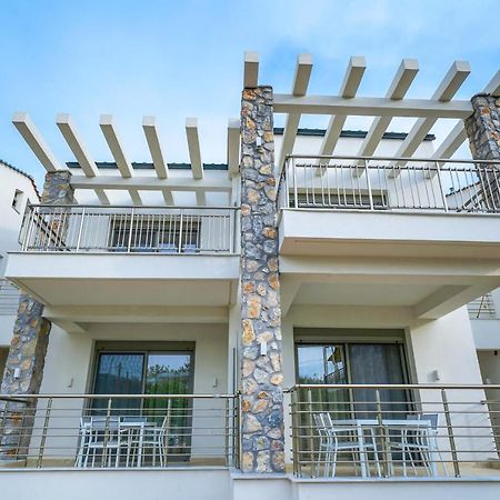 Athina Palace Luxurious Appartments Potos Exterior photo
