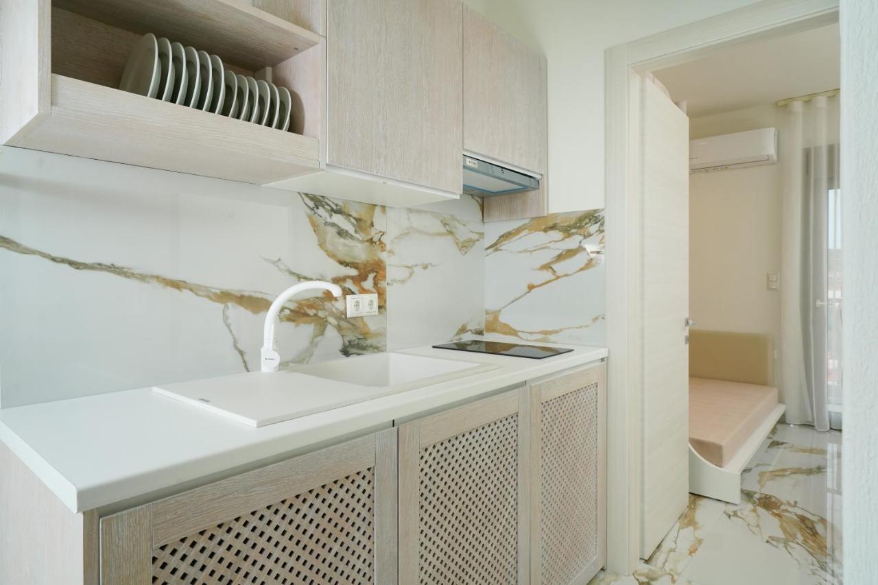 Athina Palace Luxurious Appartments Potos Exterior photo