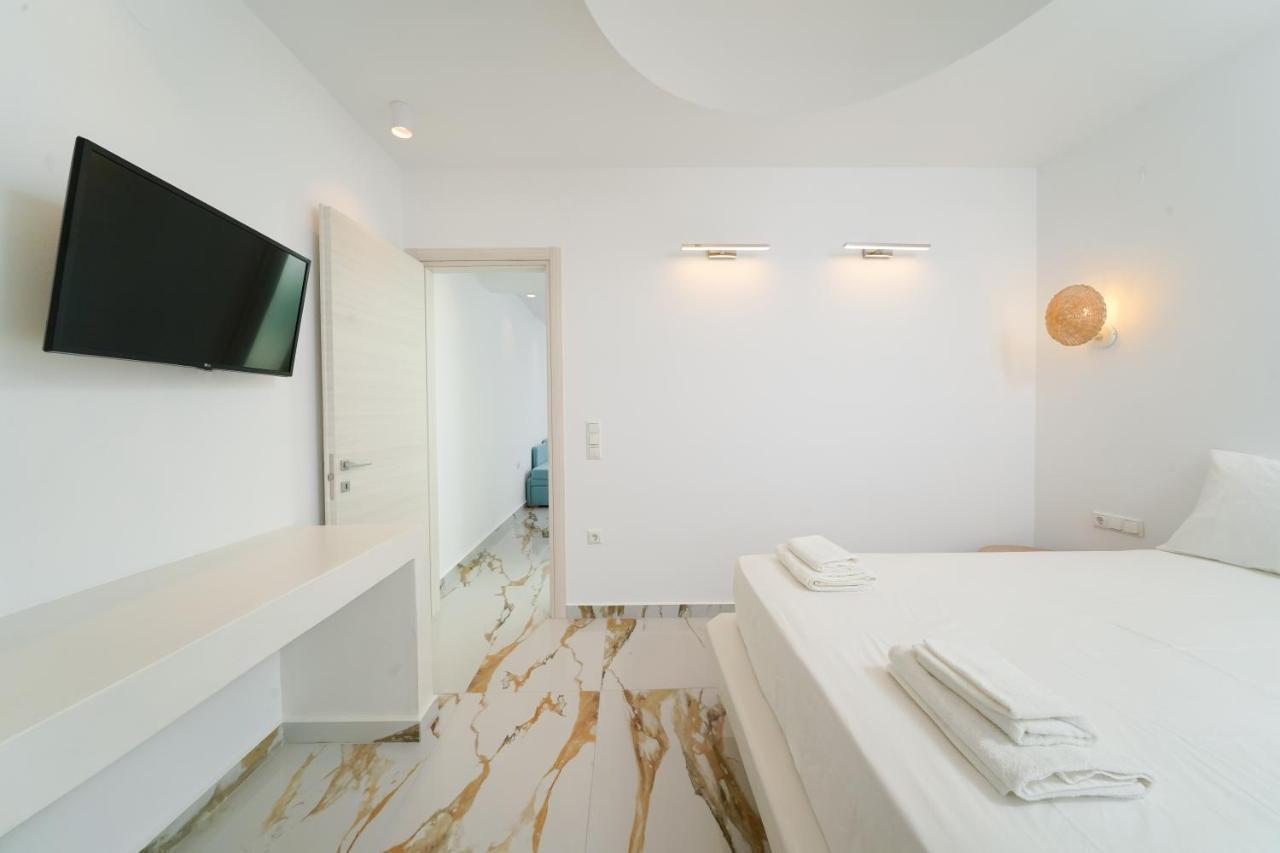 Athina Palace Luxurious Appartments Potos Exterior photo